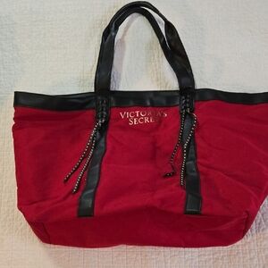 Victoria's Secret Canvas Red and Black Tote Bag Overnight Work Bag Storage